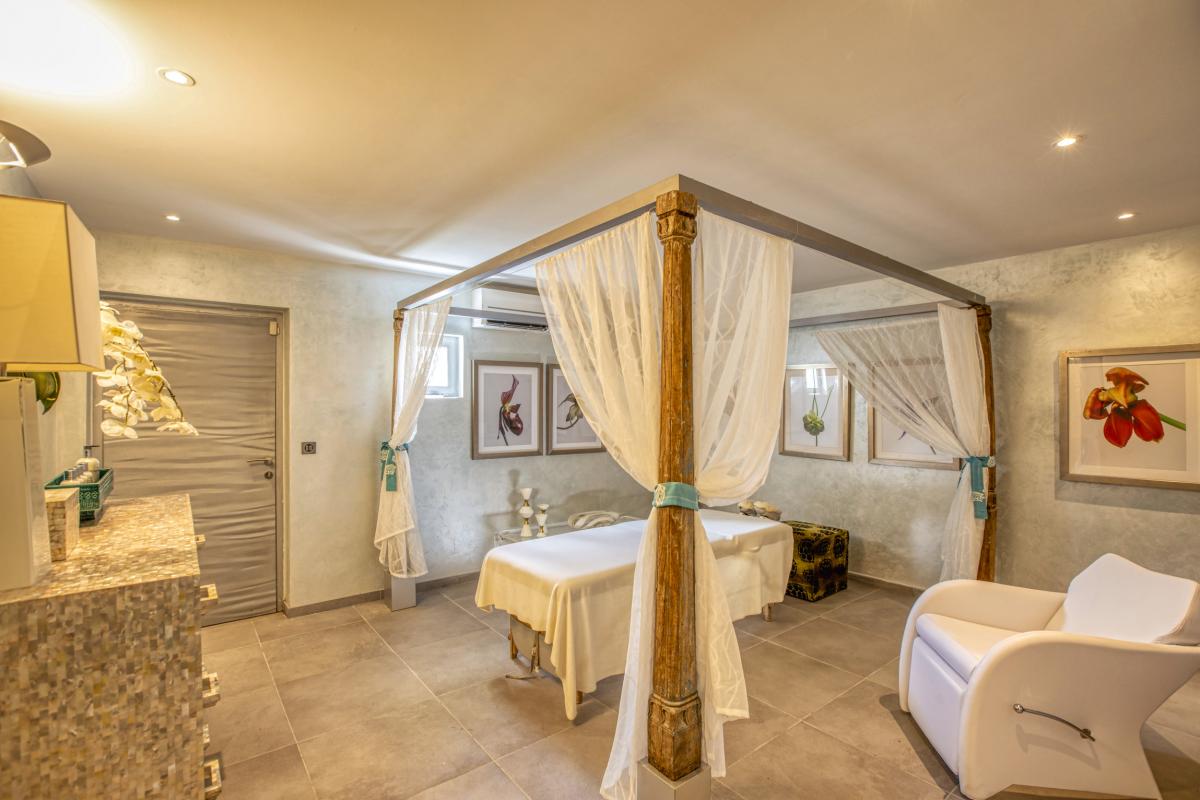 A louer villa 7 chambre Terres Basses Saint Martin_ Massage - 39